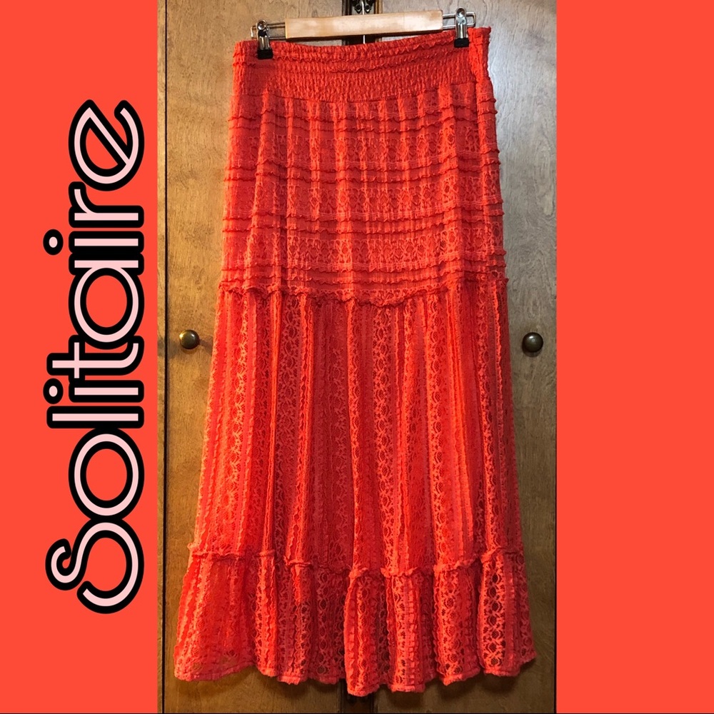 Solitaire Coral Lace skirt